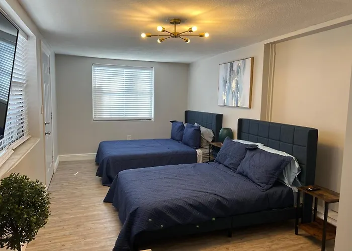 Coral Gable Studio W/Free Parking & Wifi